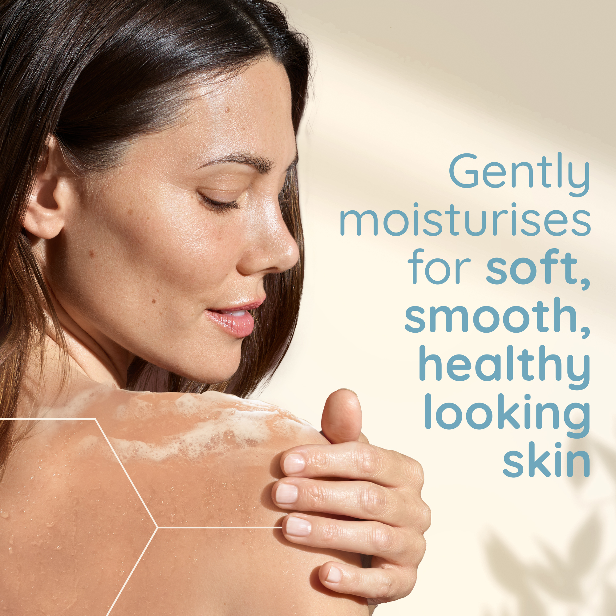 gently moisturises for soft, smooth, healthy-looking skin