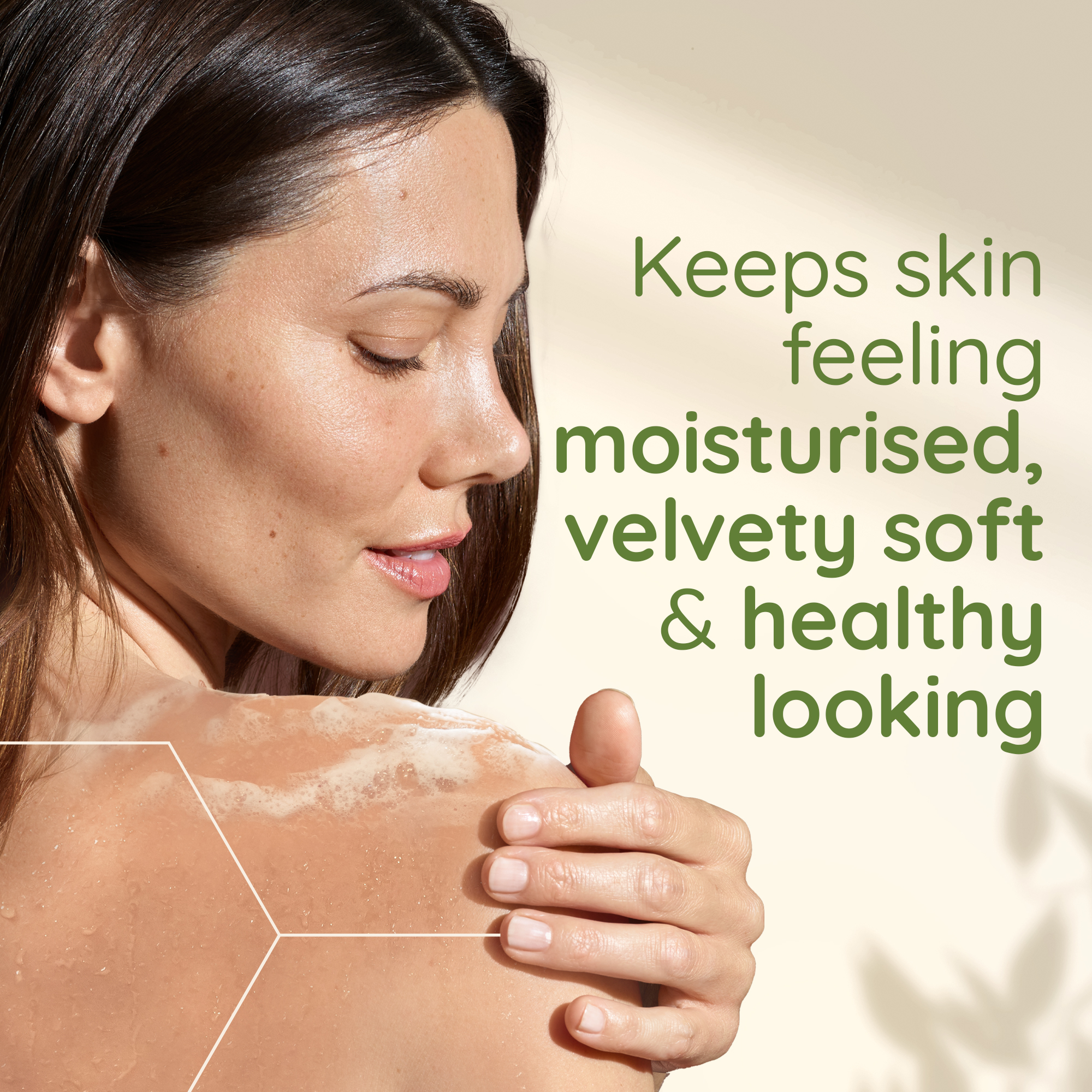 keeps skin feeling moisturised, velvety, soft and healthy-looking