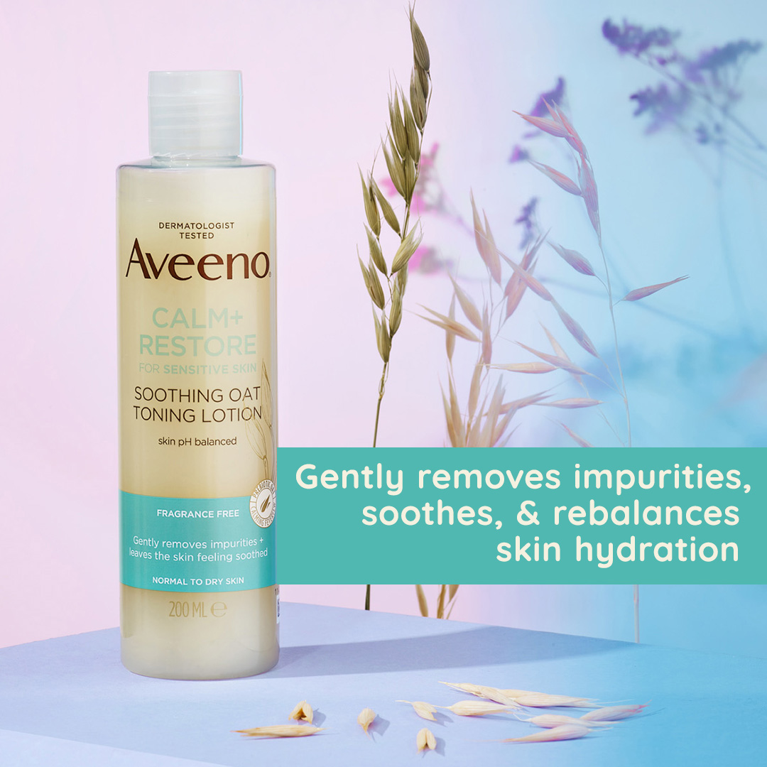 gently removes impurities, soothes & rebalances skin hydration